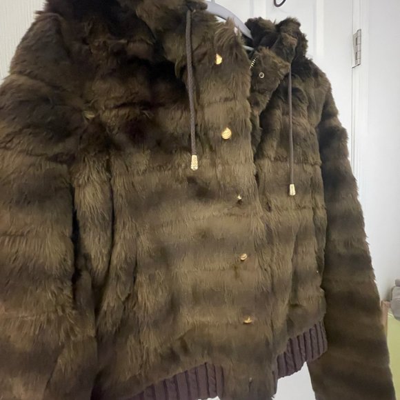 Juicy Couture Faux Fur Jacket - Picture 2 of 5